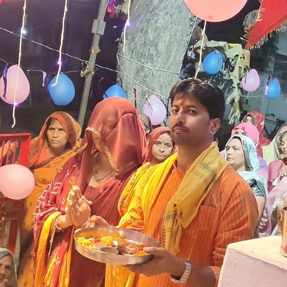 रायबरेली में भागवत कथा आयोजित:मां फूलमती मंदिर परिसर गुंजायमान, भोला बाबा सानिध्य धार्मिक अनुष्ठान संपन्न