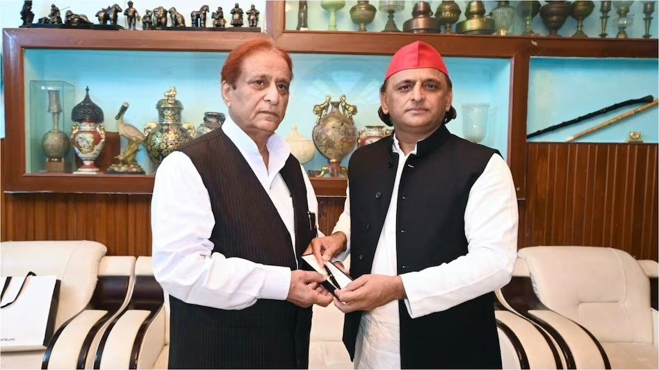 अखिलेश यादव को आई आजम खान की याद, क्या ओवैसी की रामपुर रैली का पड़ा असर
