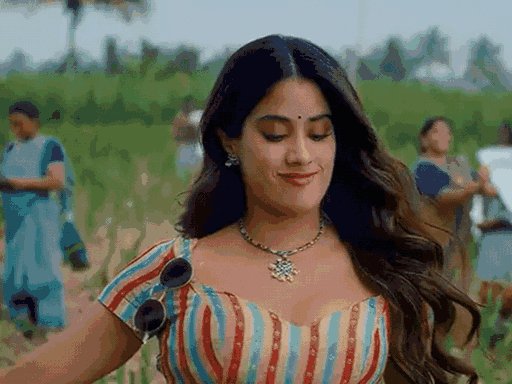 ‘शर्मिंदगी हमेशा मेरे साथ रहेगी’:जाह्नवी ने माना- ‘पेड्डी’ में सेक्सुअल असॉल्ट को प्रमोट किया गया, बोलीं- मैं इसे रोकने के लिए ज्यादा बोल सकती थी