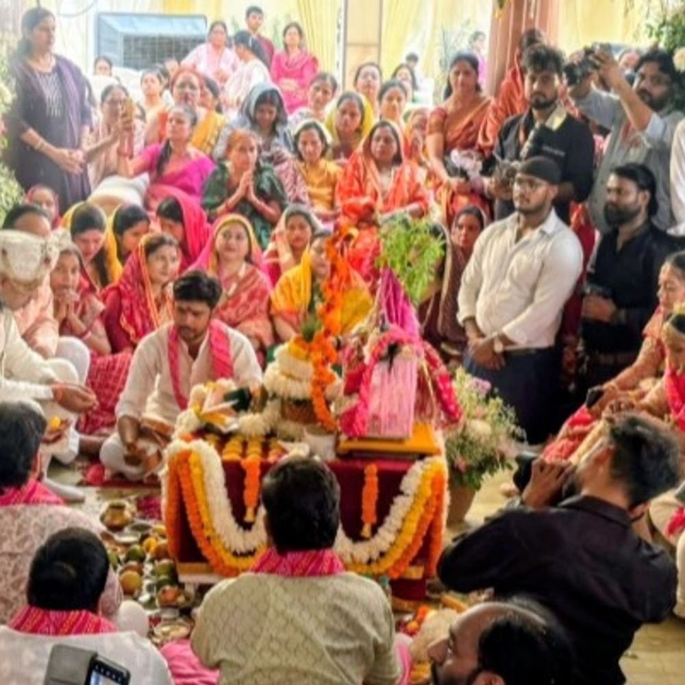 जनकपुरी महोत्सव: घूंघट में तुलसी महारानी, सेहरा बांधे शालिग्राम जी:भगवान के विवाह में गूंजे मंगल गीत, राजा जनक ने किया कन्यादान