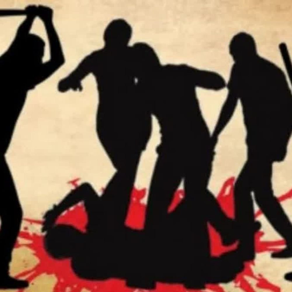 कैंटीन संचालक के कर्मचारियों ने दो युवकों को पीटा:कानपुर में लोहे की रॉड और लाठी-डंडों से हमला, 4 लोगों पर FIR