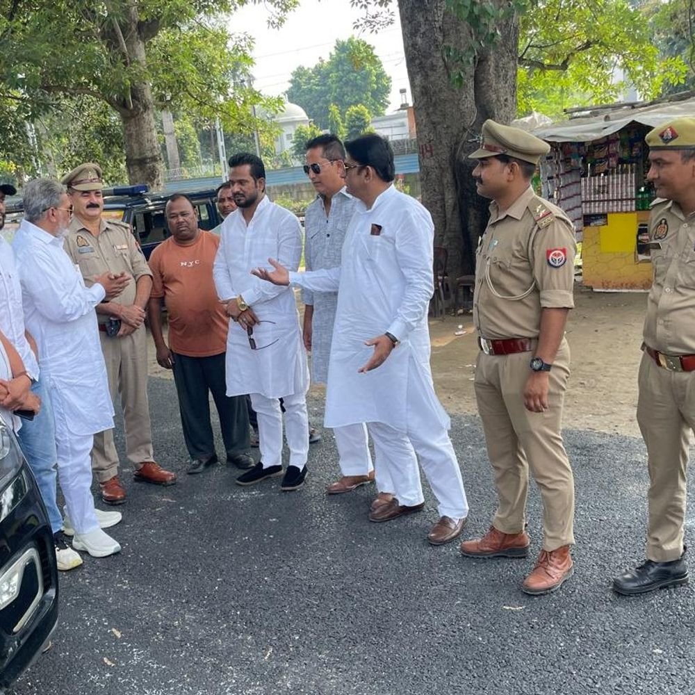 रतूपुरा जा रहे कांग्रेस प्रतिनिधिमंडल को पुलिस ने रोका:रामपुर जिलाध्यक्ष ने सरकार पर तानाशाही का आरोप लगाते हुए लोकतांत्रिक मूल्यों पर सवाल उठाए