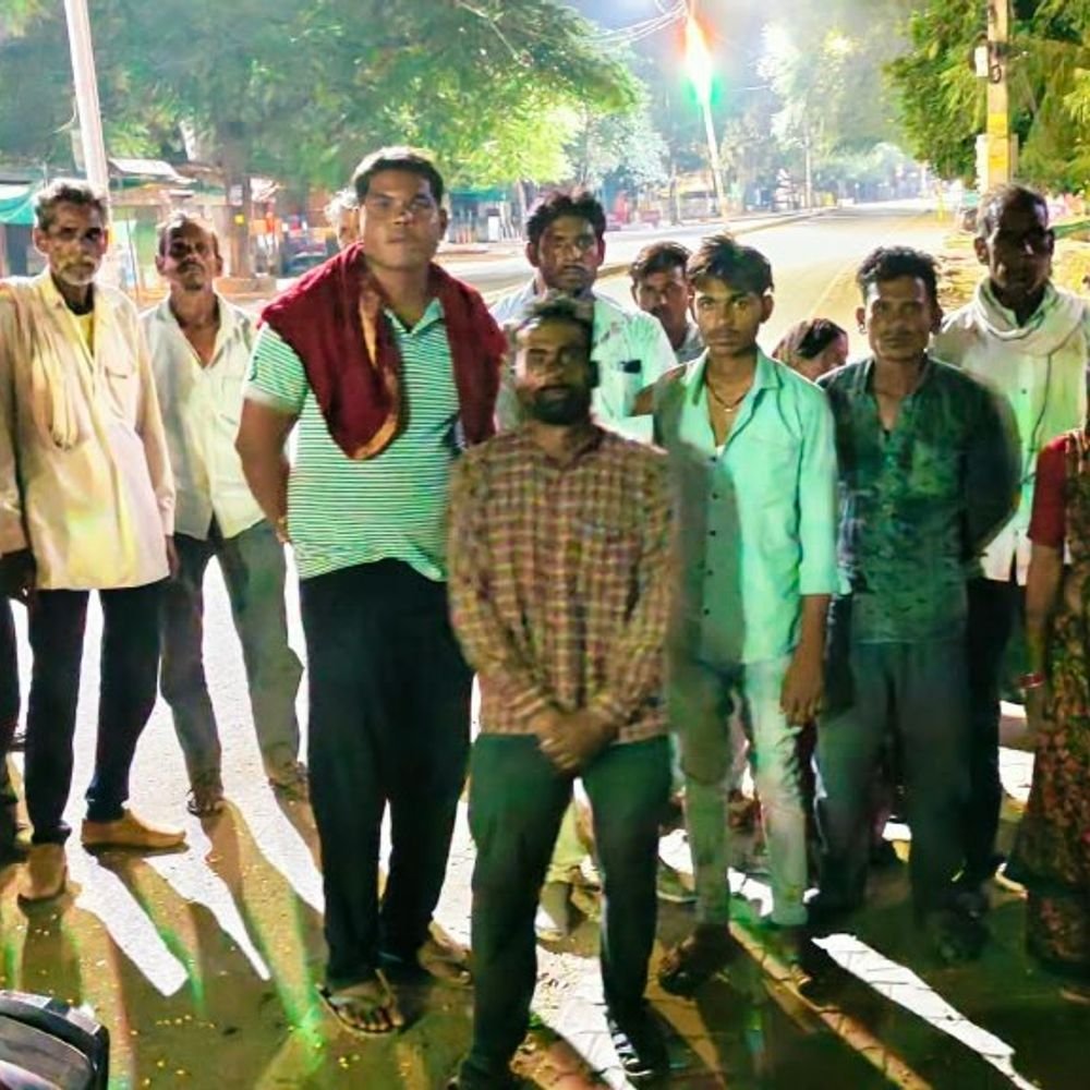 सार्वजनिक कुएं पर कब्जे की शिकायत पर युवक से मारपीट:ललितपुर में शिकायत करने पर घेरकर पीटा, आंगन में खींचकर ले गए आरोपी; 7पर FIR