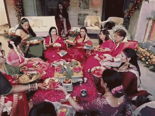यूपी में करवा चौथ:बादल रहे तो 7:57 बजे व्रत खोल सकेंगी महिलाएं, जानिए अपने शहर का समय
