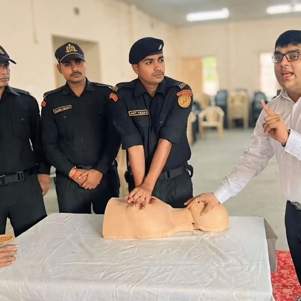 एटीएस को सीपीआर-एईडी प्रशिक्षण:सेवा संकल्प अभियान के तहत एटीएस अधिकारियों-कर्मचारियों को सिखाई जीवन बचाने की तकनीक