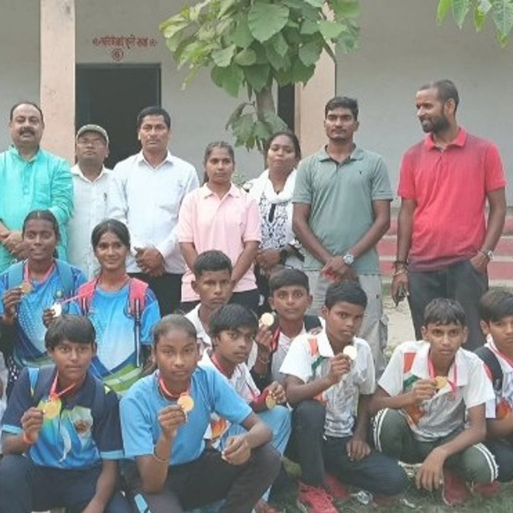 खो-खो प्रतियोगिता में भदोही ने मिर्जापुर को हराया:सभी वर्गों में शानदार प्रदर्शन कर जीता खिताब, खिलाड़ियों को दी गई बधाई