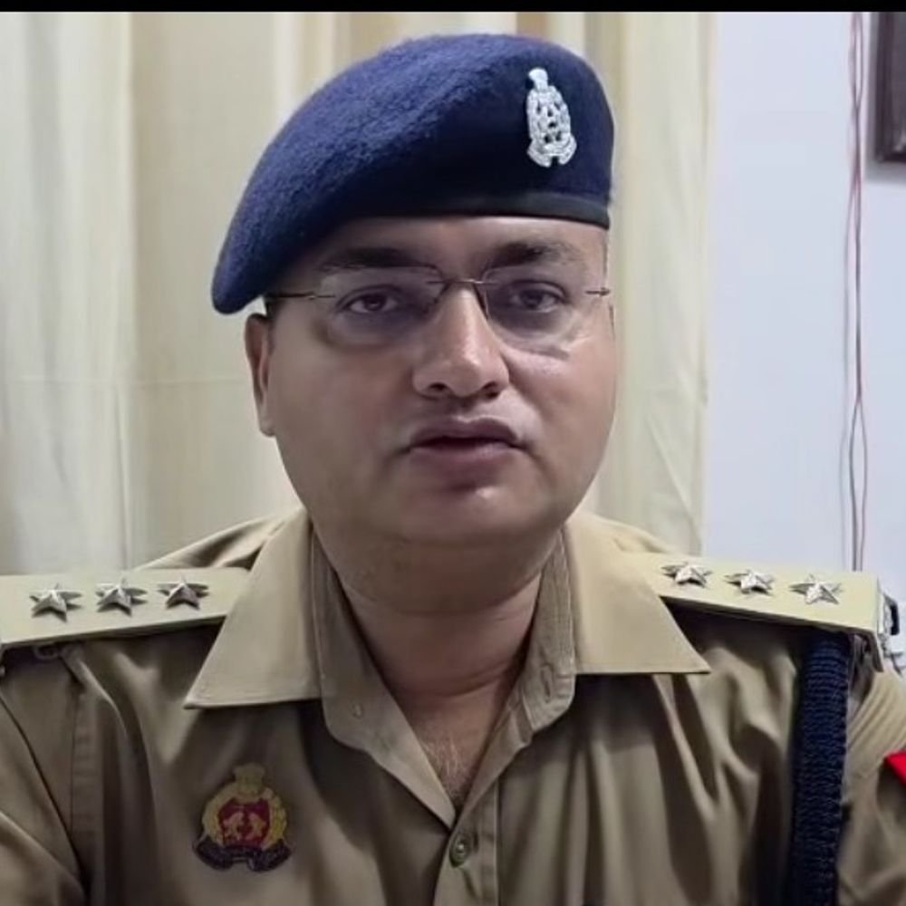 नंदवारा दोहरे हत्याकांड में नए तथ्यों की पड़ताल:बांदा में SIT ने गांव पहुंचकर तीन घंटे की जांच