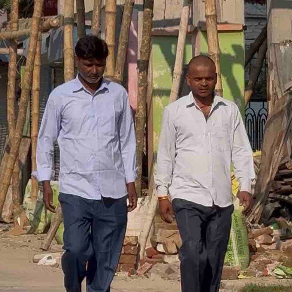 गोरखपुर में बदलने लगा मौसम का मिजाज:दिन में तेज धूप और हल्की गर्मी, सुबह-शाम चल रही ठंडी हवाएं