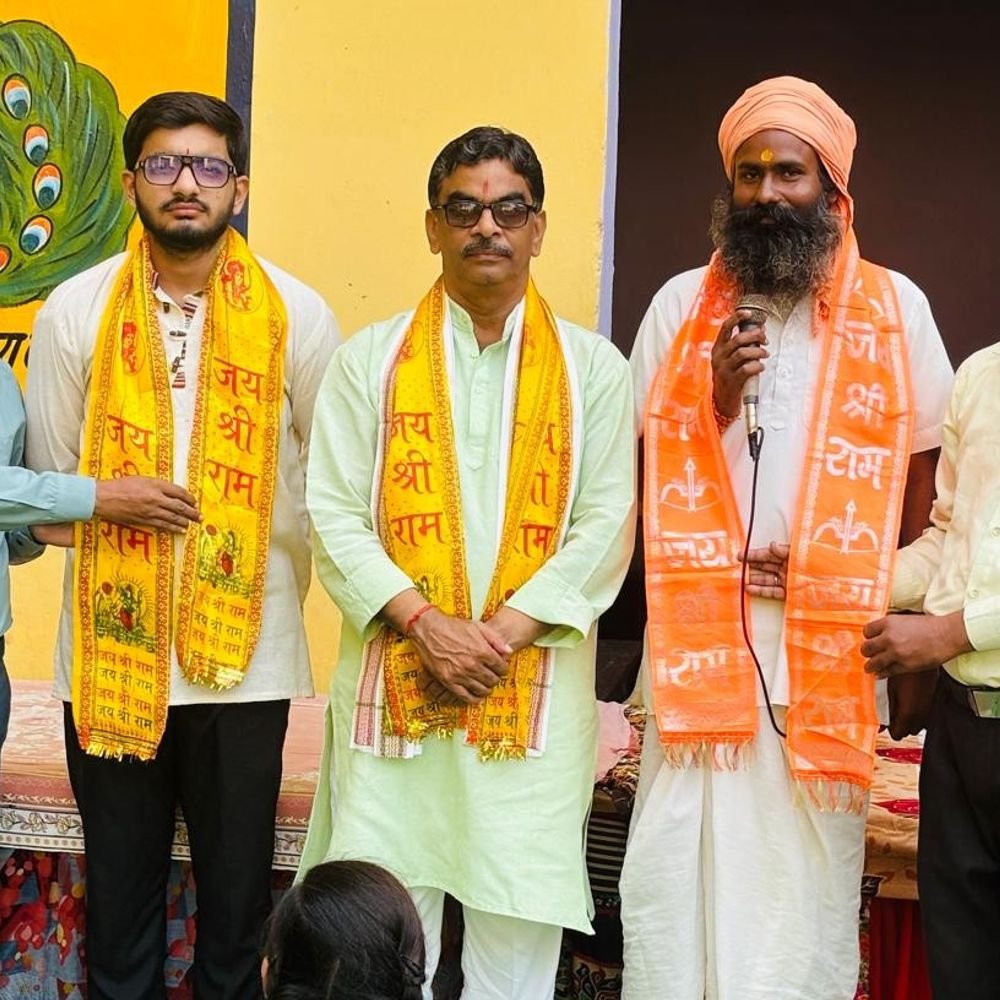 रामपुर में योग शिविर आयोजित:भस्त्रिका, कपालभाति; अनुलोम-विलोम और ध्यान की मुद्राओं का दिया प्रशिक्षण