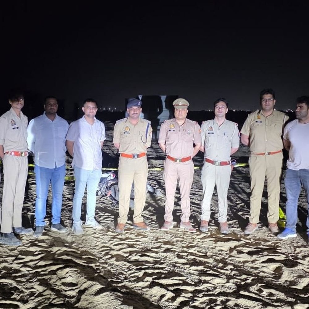 मथुरा में मुठभेड़ में दो बदमाश गिरफ्तार:पुलिस को देखते ही फायरिंग करके भाग रहे थे, जवाबी कार्रवाई में पैर में लगी गोली
