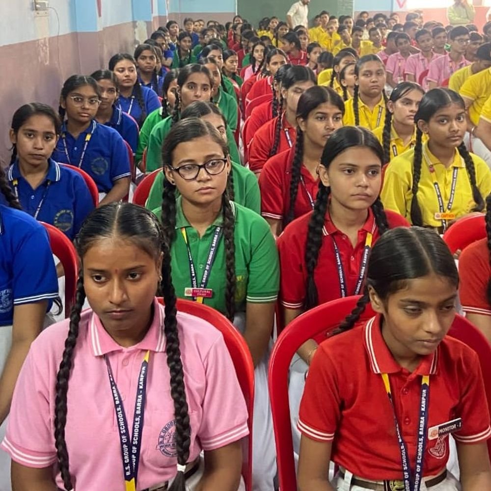 कानपुर में साइबर सुरक्षा कार्यशाला:यूपी कॉप, सोशल मीडिया से होने वाले साइबर अपराधों के प्रति किया जागरूक