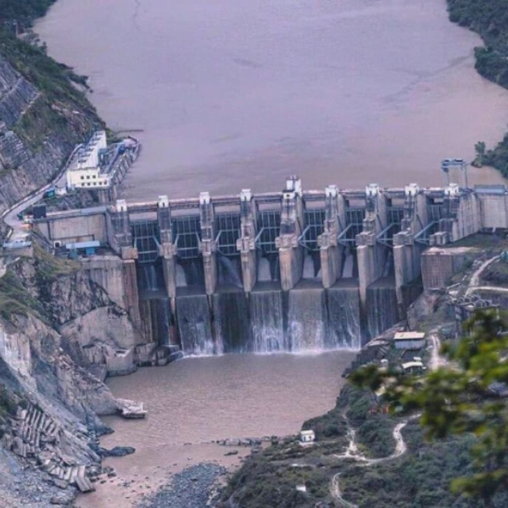 बिजली–उपभोक्ताओं पर अधिग्रहण का बोझ नहीं डालें:5,500 करोड़ का टेंडर रद्द होने के बाद इंटेलीस्मार्ट अधिग्रहण पर सवाल, नियामक अयोग दर्ज कराया विरोध
