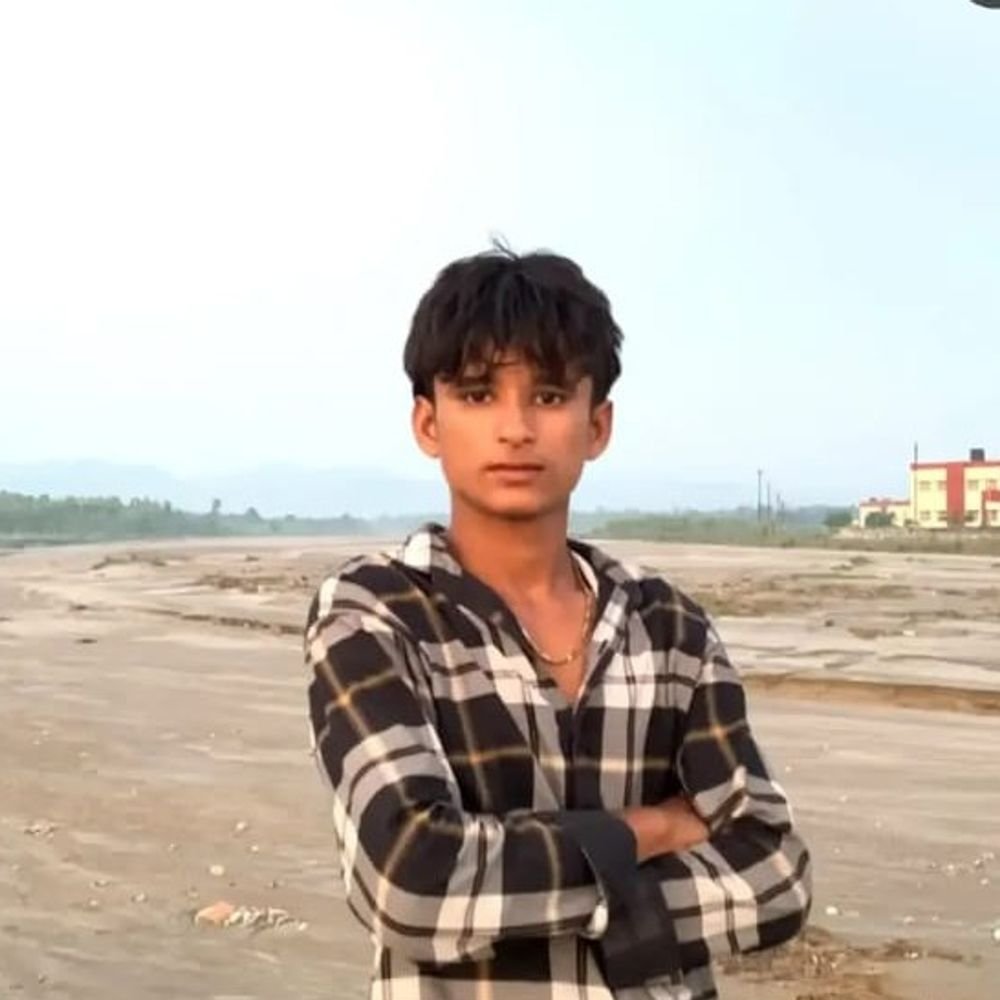 कैंटर की टक्कर से बाइक सवार युवक की मौत:सहारनपुर के बादशाहीबाग में हुआ हादसा , परिवार में मातम