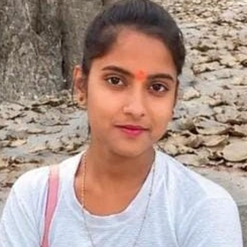 बाराबंकी में युवती को सांप ने डसा, मौत:जिला अस्पताल में इलाज के दौरान तोड़ा दम
