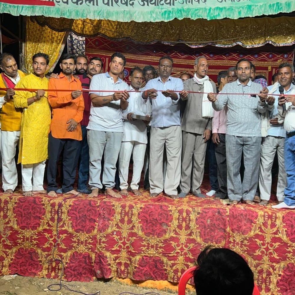 खितौरा में रामलीला महोत्सव का शुभारंभ:कमेटी अध्यक्ष ने दिया भाईचारे और एकता का संदेश