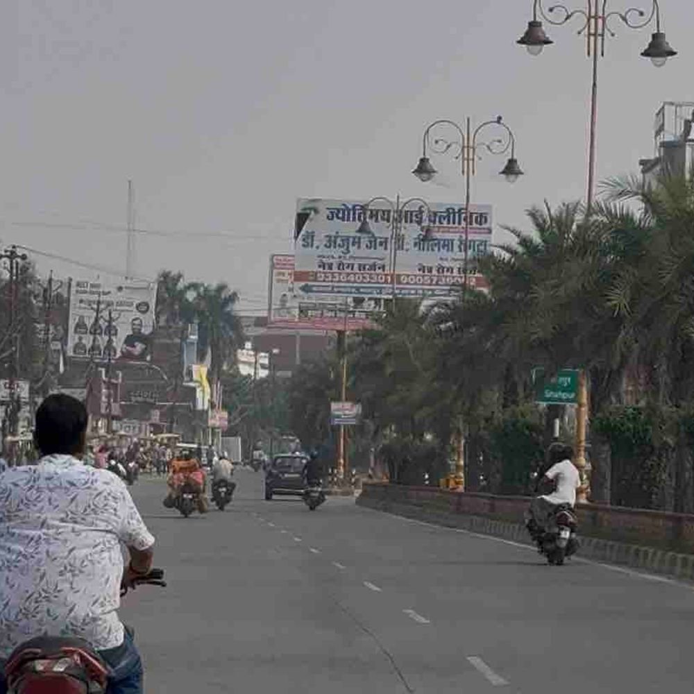 गोरखपुर में उमस से लोग बेहाल:तापमान 33 डिग्री तक जाएगा, दिन भर खिली रहेगी तेज धूप