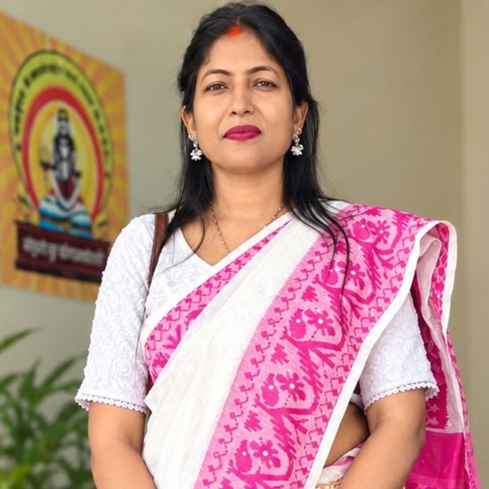 डीडीयू की शिक्षिका का सम्मान:डा. सुनीता का उत्कृष्ट योगदान के लिए महिला उत्कृष्टता पुरस्कार-2026 में चयन