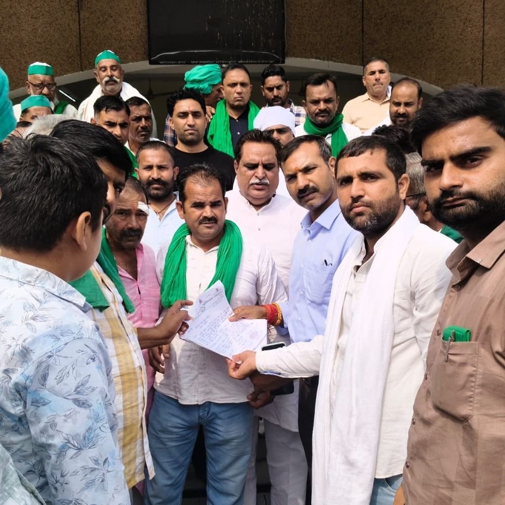 भाकियू टिकैत ने SDM को सौंपे 3 ज्ञापन:मुख्य निर्वाचन आयुक्त के इस्तीफे और गन्ना मूल्य बढ़ाने की मांग