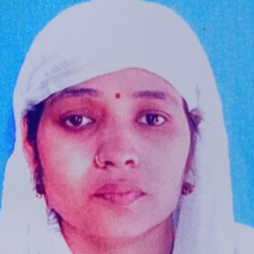बदायूं में विवाहिता का शव बेड पर मिला मिला:दहेज के लिए दुपट्टे से गला घोंटने का आरोप, पति समेत 4 पर केस दर्ज