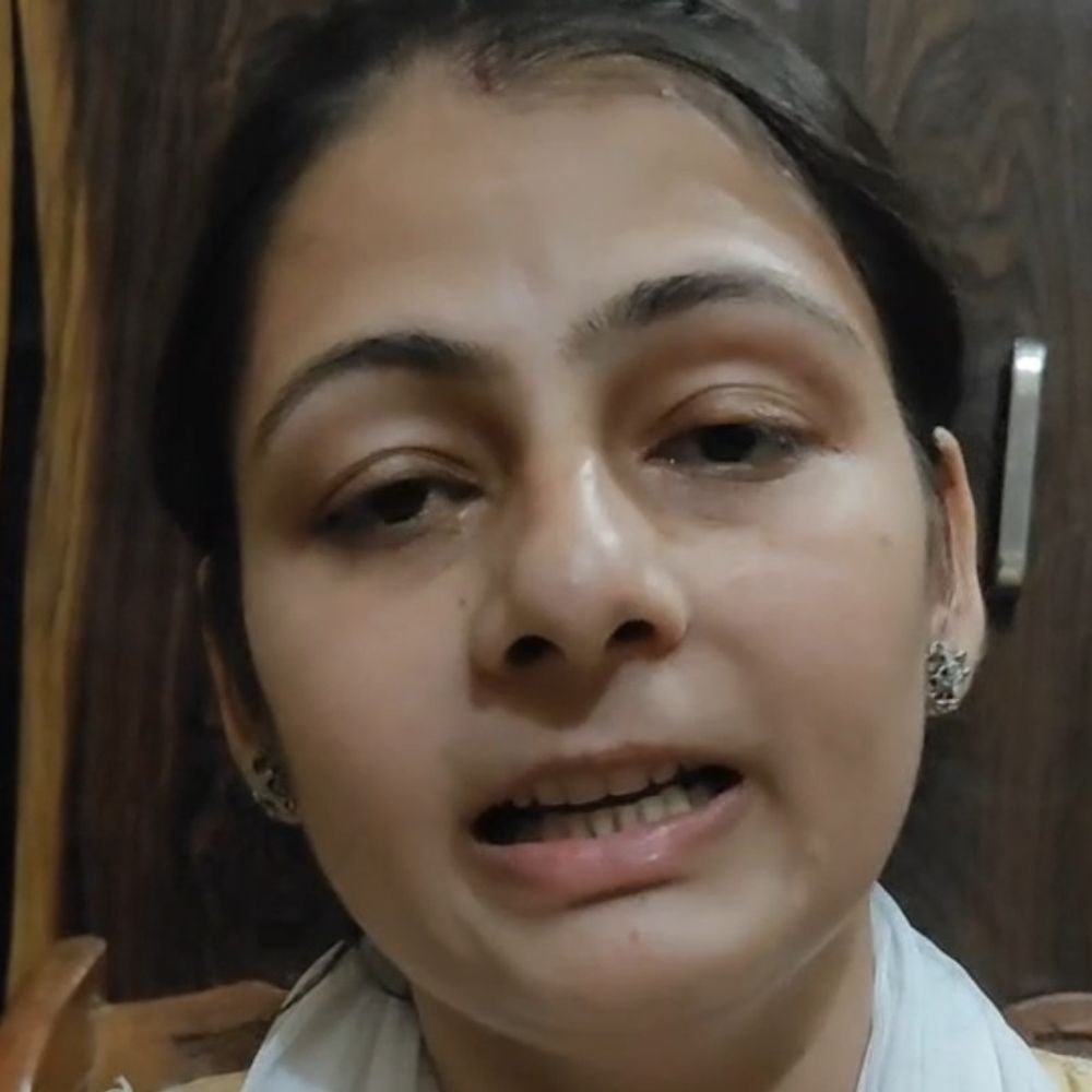 हत्याकांड में आरोपी की सौतेली बहन का वीडियो बयान:खुद को फंसाने का आरोप लगाया, निष्पक्ष जांच और सुरक्षा की मांग