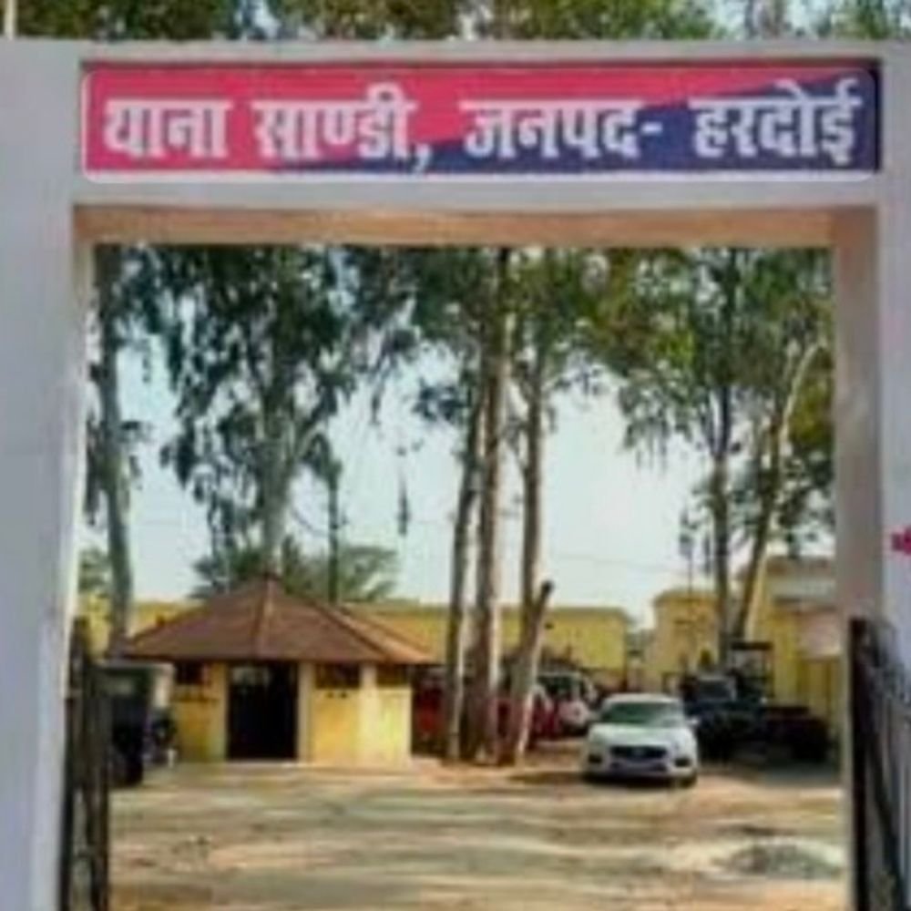 दहेज हत्या केस में समझौते का दबाव:हरदोई में महिला से मारपीट और छेड़छाड़ का आरोप, तीन महिने बाद मुकदमा दर्ज