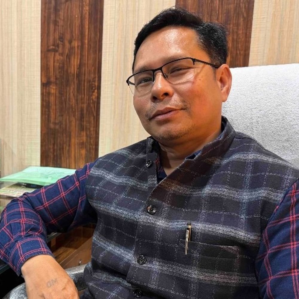 रामपुर में यूरिया खाद की रैक पहुंची:किल्लत दूर करने के लिए 1250 मीट्रिक टन खाद समितियों और दुकानों पर भेजी जा रही
