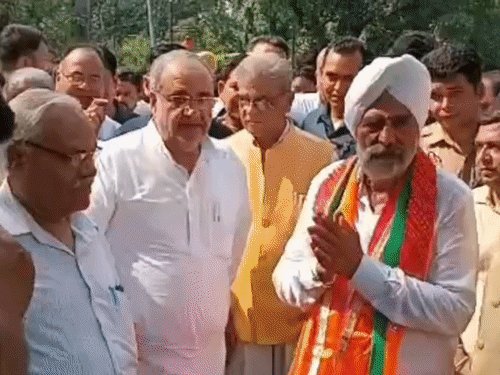 बरेली-मुरादाबाद खंड शिक्षक MLC चुनाव कल:सुबह 8 से शाम 4 बजे तक वोटिंग, आज रवाना होंगी पोलिंग पार्टियां
