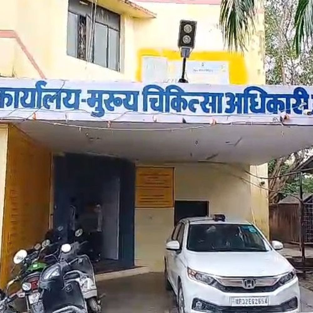 मेडिकोलीगल रिपोर्ट के नाम पर रिश्वत मांगने की जांच शुरू:हाईकोर्ट के आदेश पर लखनऊ मंडल के एडी हेल्थ और जेडी पैरामेडिकल ने दर्ज किए बयान