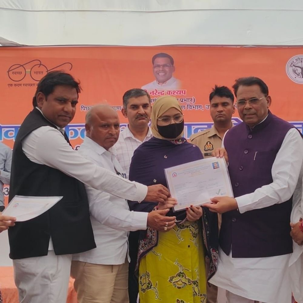 मुजफ्फरनगर में 500 से अधिक दिव्यांगजनों को ट्राई साइकिल:कृत्रिम अंग और कान की मशीनें बांटीं, राज्य मंत्री नरेंद्र कश्यप ने किया कार्यक्रम का शुभारंभ