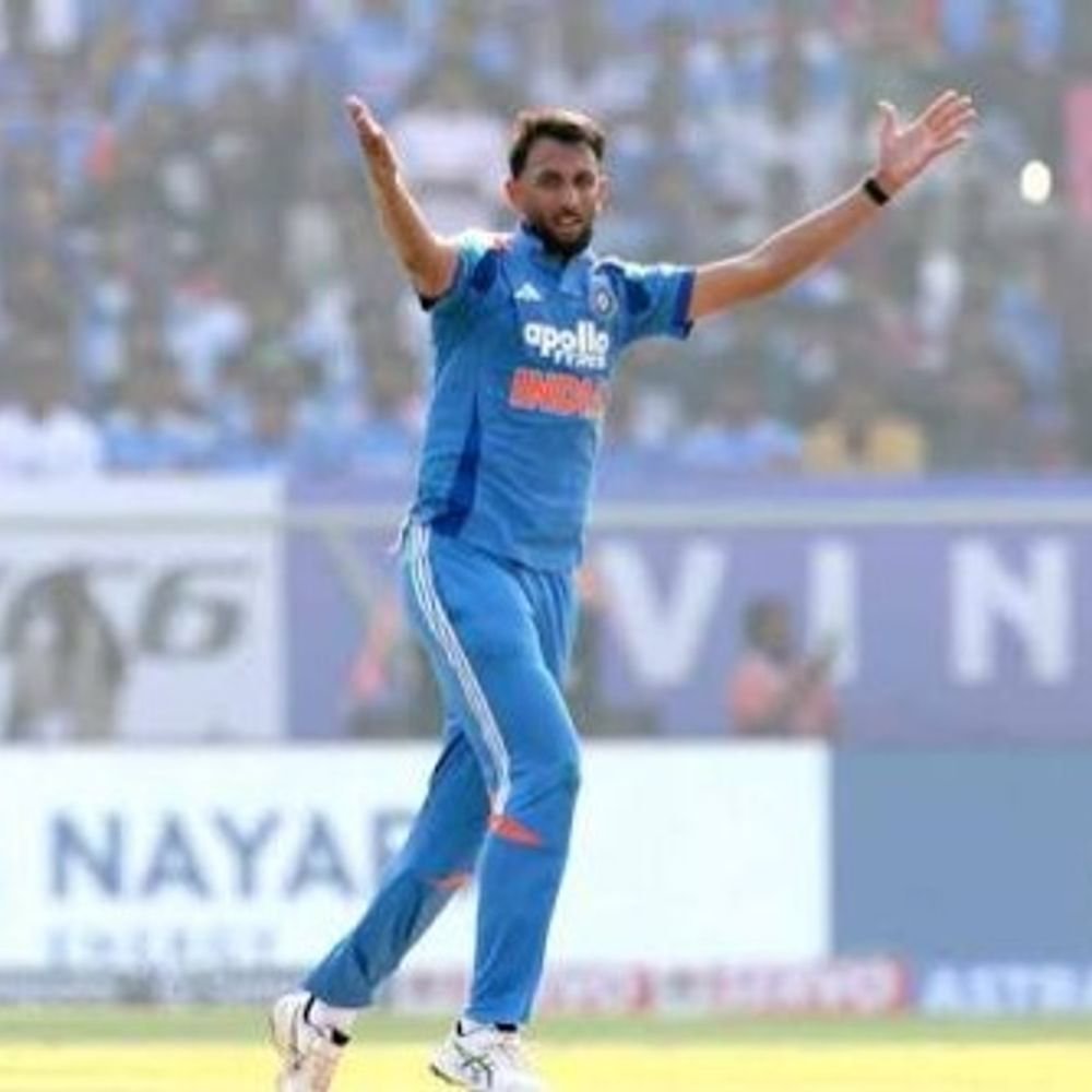 न्यूजीलैंड वनडे सीरीज से बाहर हो सकते हैं प्रसिद्ध:1 या 2 नवंबर को फिटनेस टेस्ट देंगे: टेस्ट सीरीज के लिए दिया जा सकता है आराम