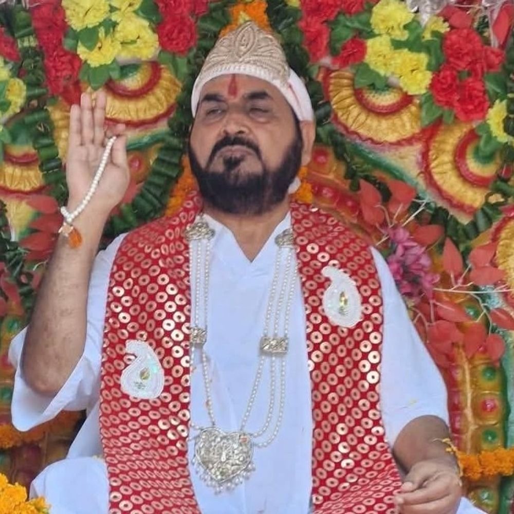 फुलसंदा आश्रम में सत्संग:बाबा फुलसंदे वालों ने श्रद्धालुओं से अहंकार त्यागने को कहा