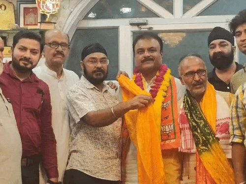 BJP प्रदेश अध्यक्ष अल्पसंख्यक मोर्चा इंटरव्यू:बोले- भाजपा से जुड़ने के कारण परिवार को काफिर तक कहा, यूपी में ओवैसी मुसलमानों के डराने आए