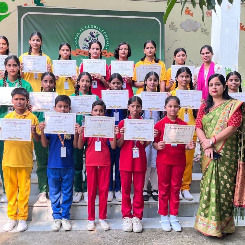 प्रतापगढ़ के स्कूल में प्रतियोगिता आयोजित:यलो हाउस ने मारी बाजी, बेहतर प्रदर्शन करने वाले छात्र पुरस्कृत