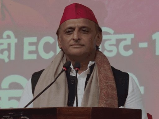 राजपाल सैनी समेत कई नेता सपा में शामिल:अखिलेश बोले- भाजपा का आधार वोट खिसका, अब वोटर लिस्ट में साजिश कर रही
