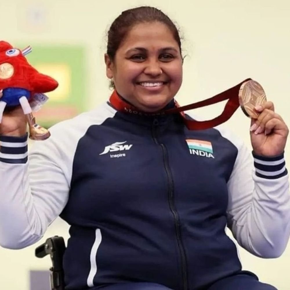 पैरा एशियन गेम्स में भारत का पहला पदक:मोना अग्रवाल ने गोल्ड, अवनी लेखरा ने सिल्वर जीता; पहले दिन वन-टू फिनिश