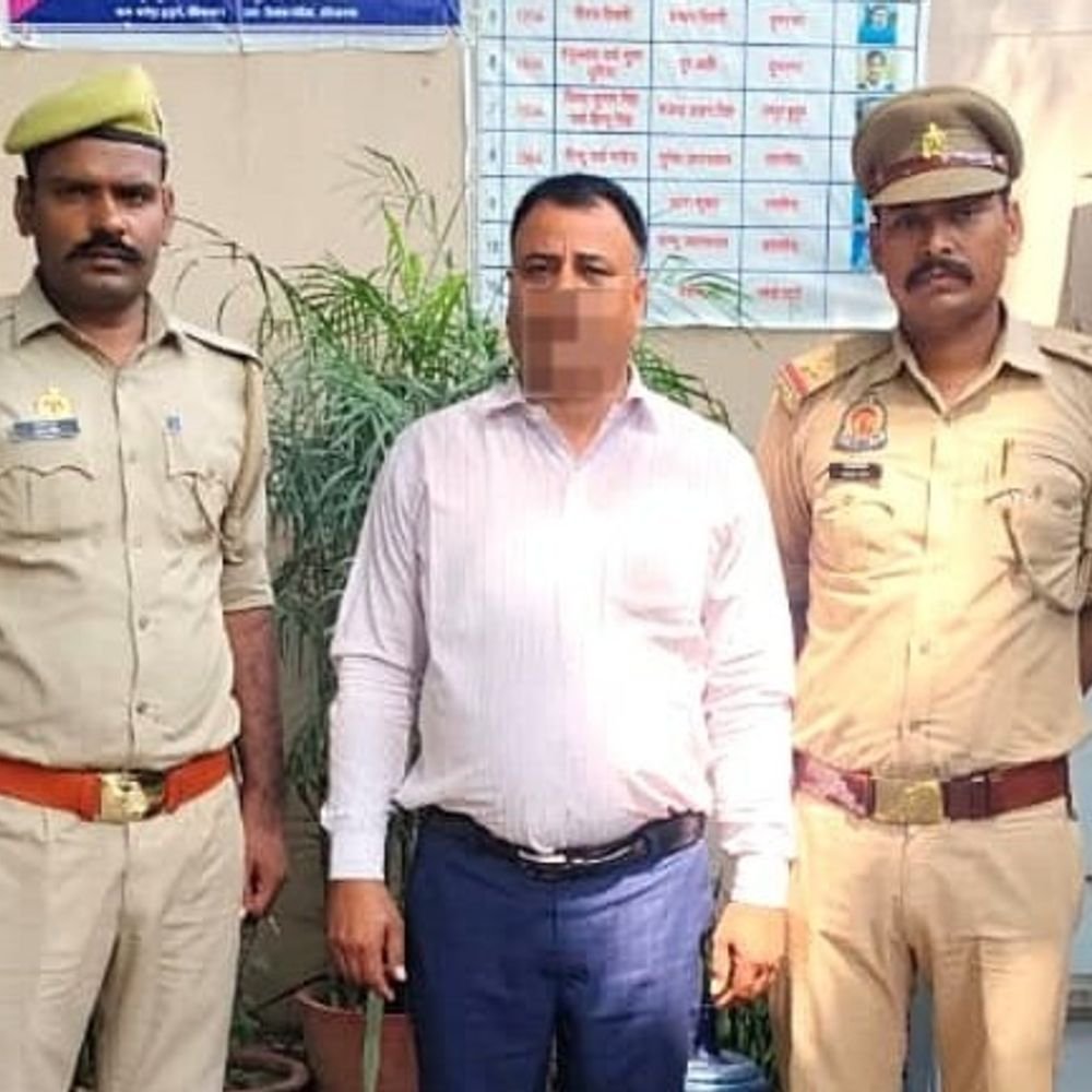 यौन उत्पीड़न और धमकी के आरोप में स्कूल प्रबंधक गिरफ्तार:रविंद्रनगर धूस पुलिस ने त्वरित कार्रवाई कर पकड़ा, बीएनएस की धाराओं में मुकदमा दर्ज