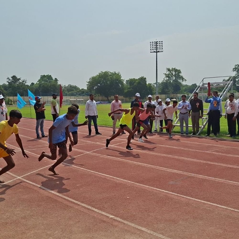 प्रयागराज में एथलेटिक्स और हैंडबॉल का ट्रायल 28 अक्टूबर से:मदन मोहन मालवीय स्टेडियम में आयोजन