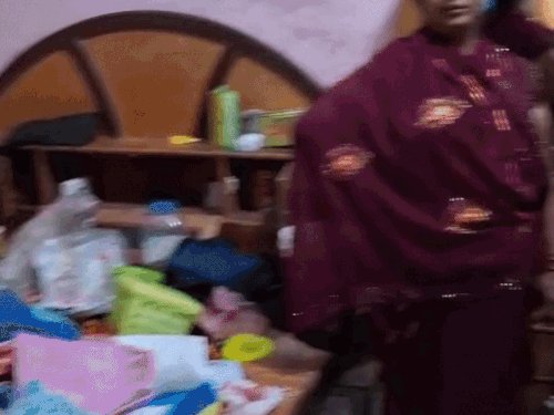 आजमगढ़ में दो घरों में ₹700000 से अधिक की चोरी:तेरहवीं के दिन घर में चोरों ने दिया घटना को अंजाम