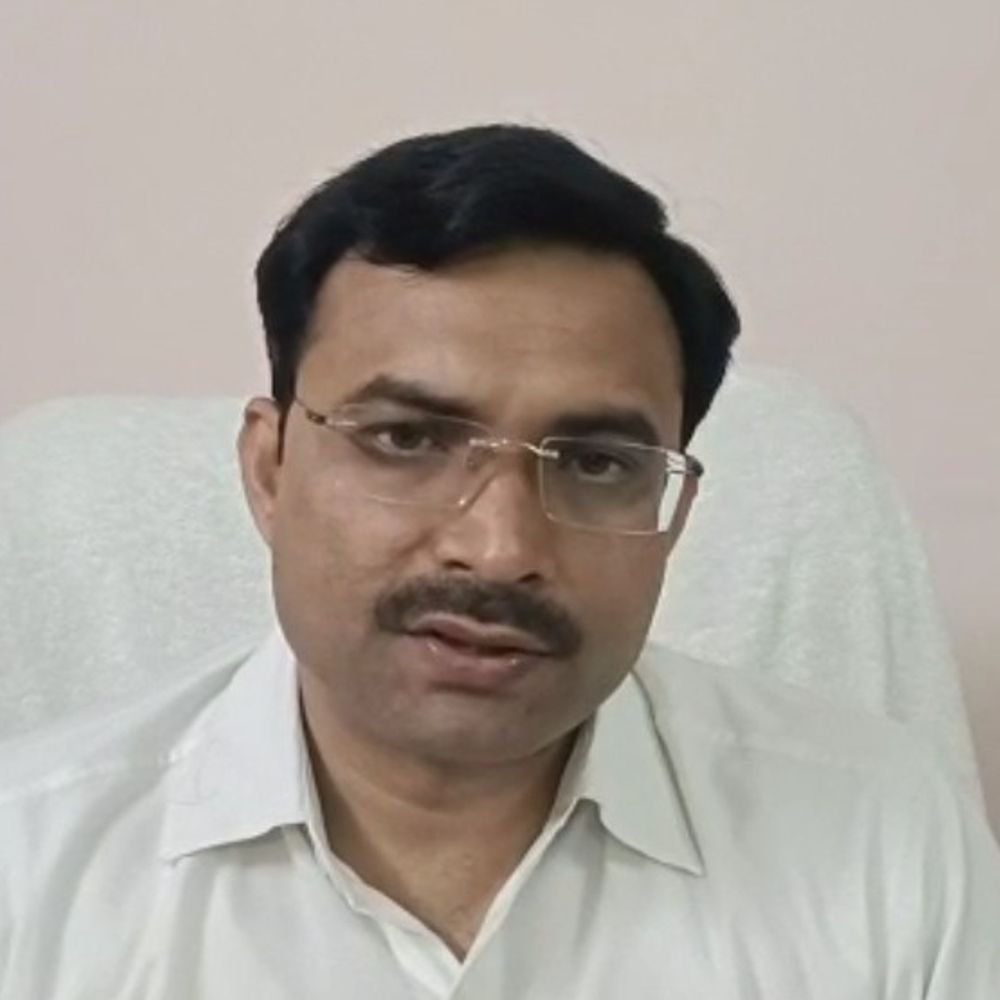 कानपुर देहात में सालों से गायब 3 शिक्षक बर्खास्त:7 से 10 साल से बिना सूचना गायब थे, BSA ने की तीनों की सेवाएं समाप्त की