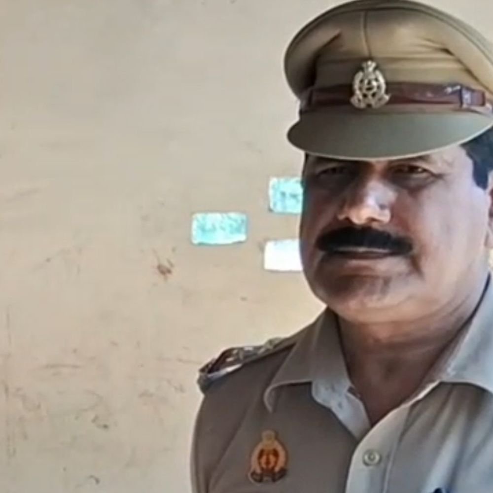 श्रावस्ती में उपनिरीक्षक समेत चार पुलिसकर्मी निलंबित:ड्यूटी में लापरवाही पर SP का एक्शन, लापरवाही और अनियमितता के आरोप