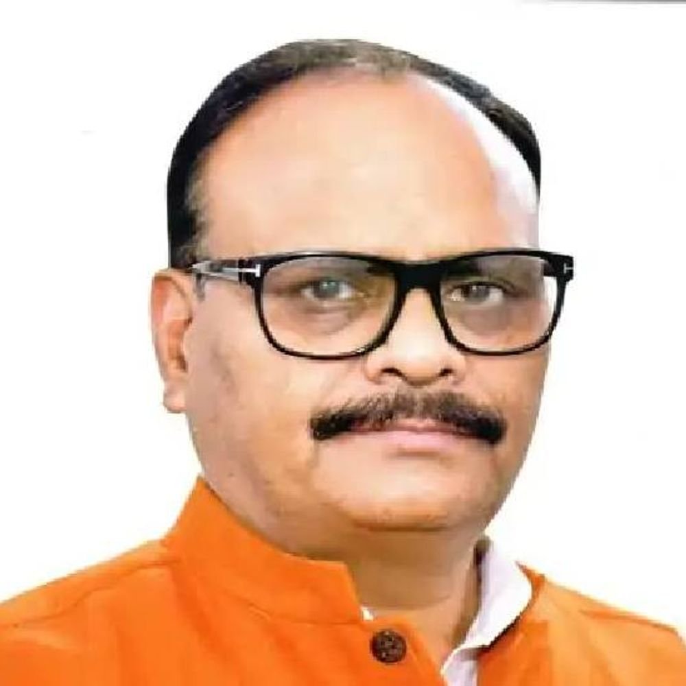 डिप्टी सीएम ब्रजेश पाठक कल झांसी आएंगे:विश्व हिंदू परिषद के कार्यक्रम में शामिल होंगे, एक घंटे रुककर वापस लखनऊ लौटेंगे