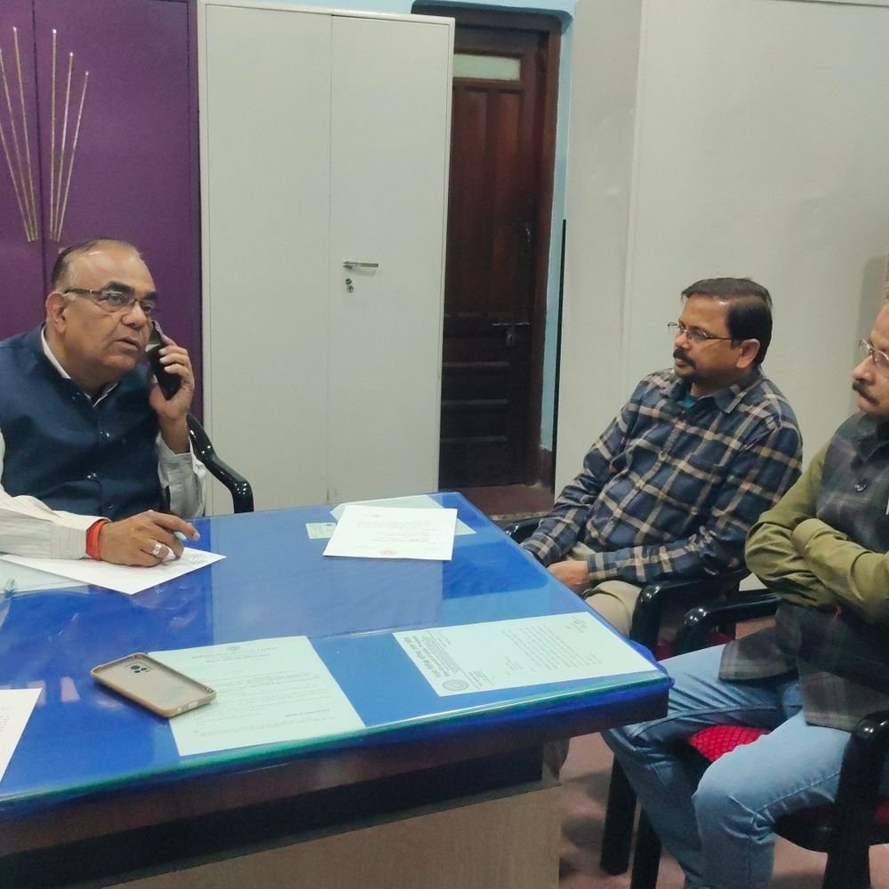 बार काउंसिल चुनाव के 48वें राउंड में अनुराग पांडेय आगे:6201 वोटों के साथ सबसे आगे, प्रशांत सिंह अटल से 79 वोटों का अंतर