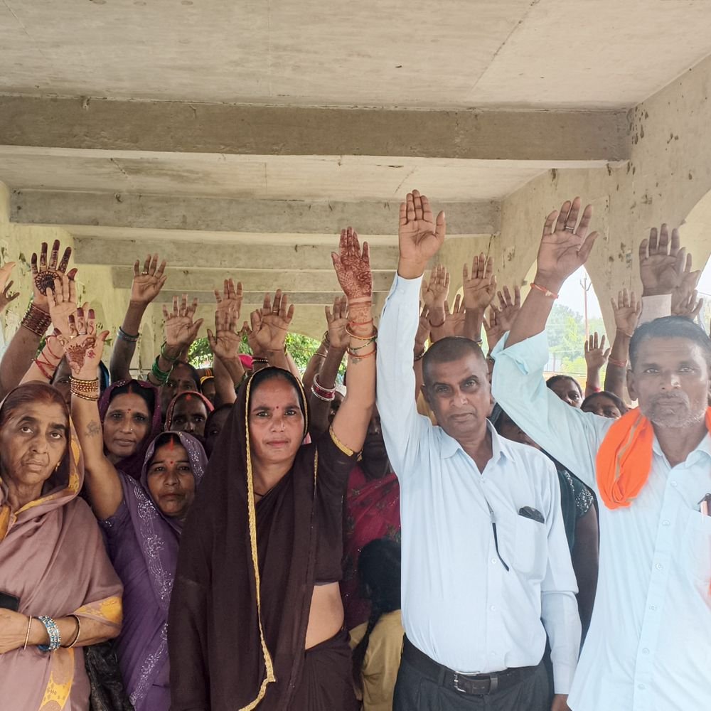 रसोइया महासंघ ने मानदेय वृद्धि पर मुख्यमंत्री को धन्यवाद दिया:10 हजार करने की मांग, 5 सूत्रीय मांगपत्र सदर विधायक को सौंपा