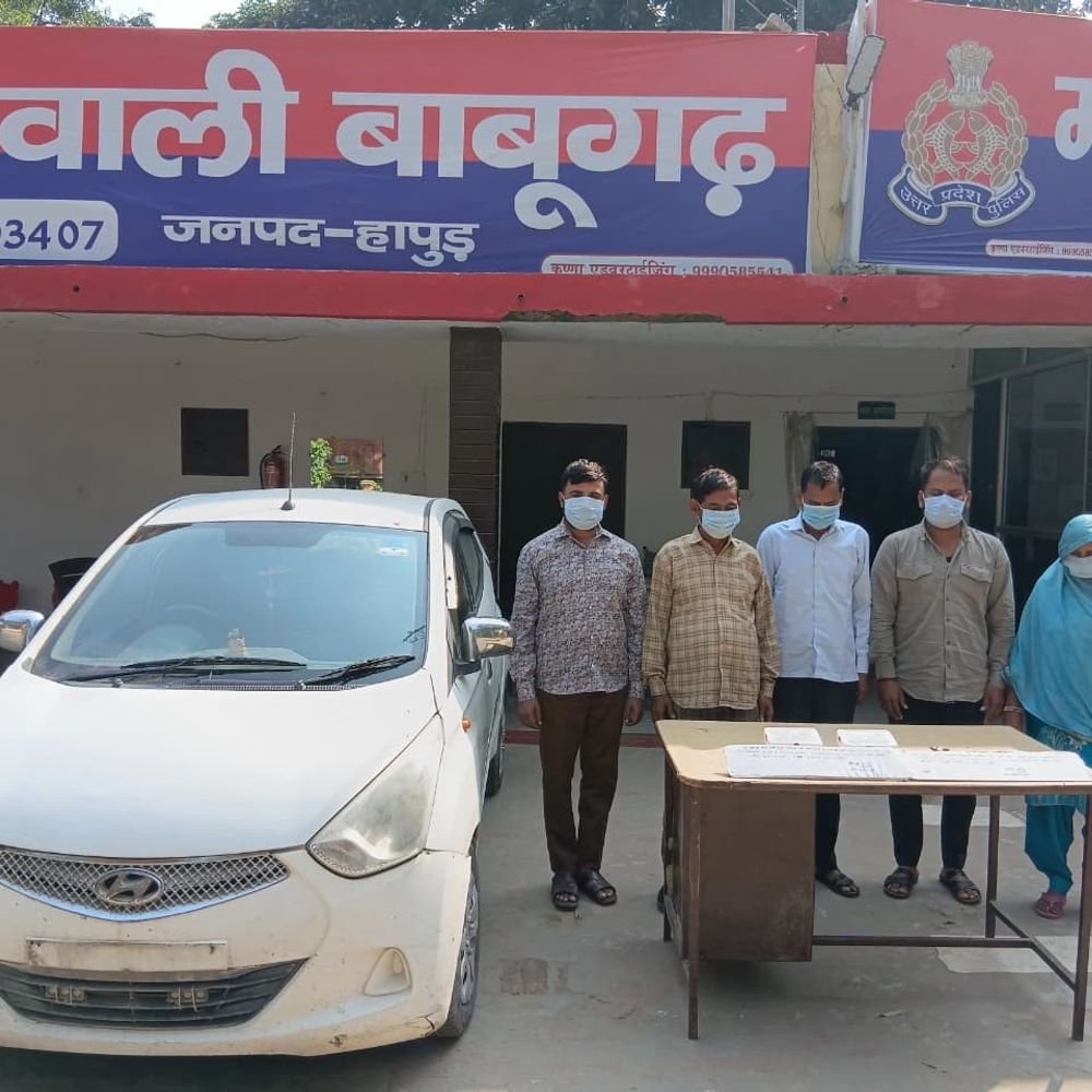 ज्वैलर्स की दुकान से चोरी करने वाला गिरोह पकड़ा गया:एक महिला समेत 5 आरोपी गिरफ्तार, 20 बिछुए और 4 पाजेब बरामद