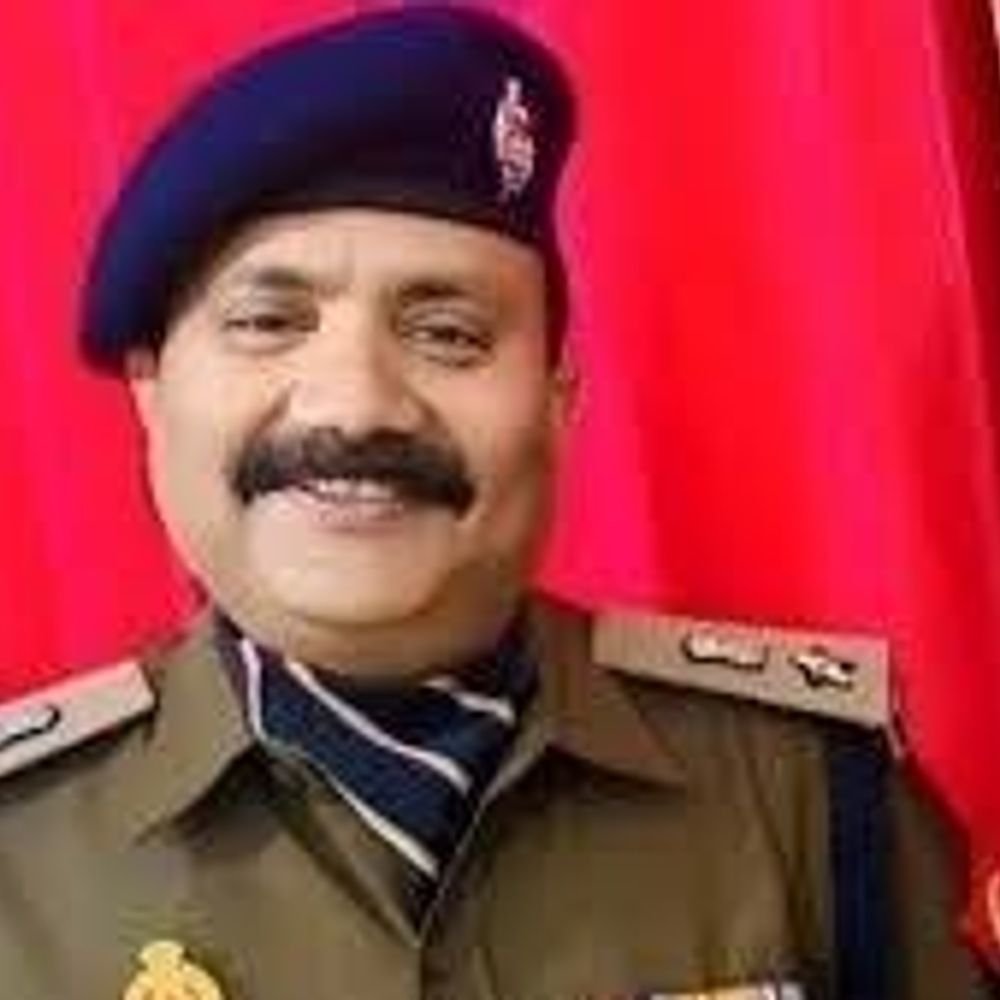नोएडा में 4 DCP इधर-उधर:प्रवीण रंजन सिंह सेंट्रल नोएडा के नए DCP, श्रवण कुमार सिंह को ग्रेटर नोएडा की जिम्मेदारी