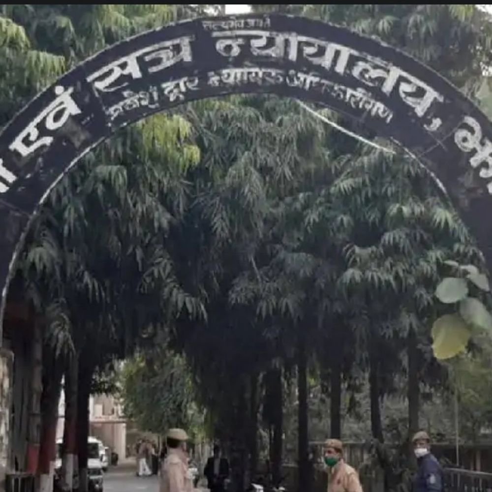 झांसी के रानीपुर हत्याकांड में दोषी को उम्रकैद की सजा:2018 के खुशीपुरा मामले में कोर्ट का फैसला, घर में घुसकर गंडासे से किया था हमला