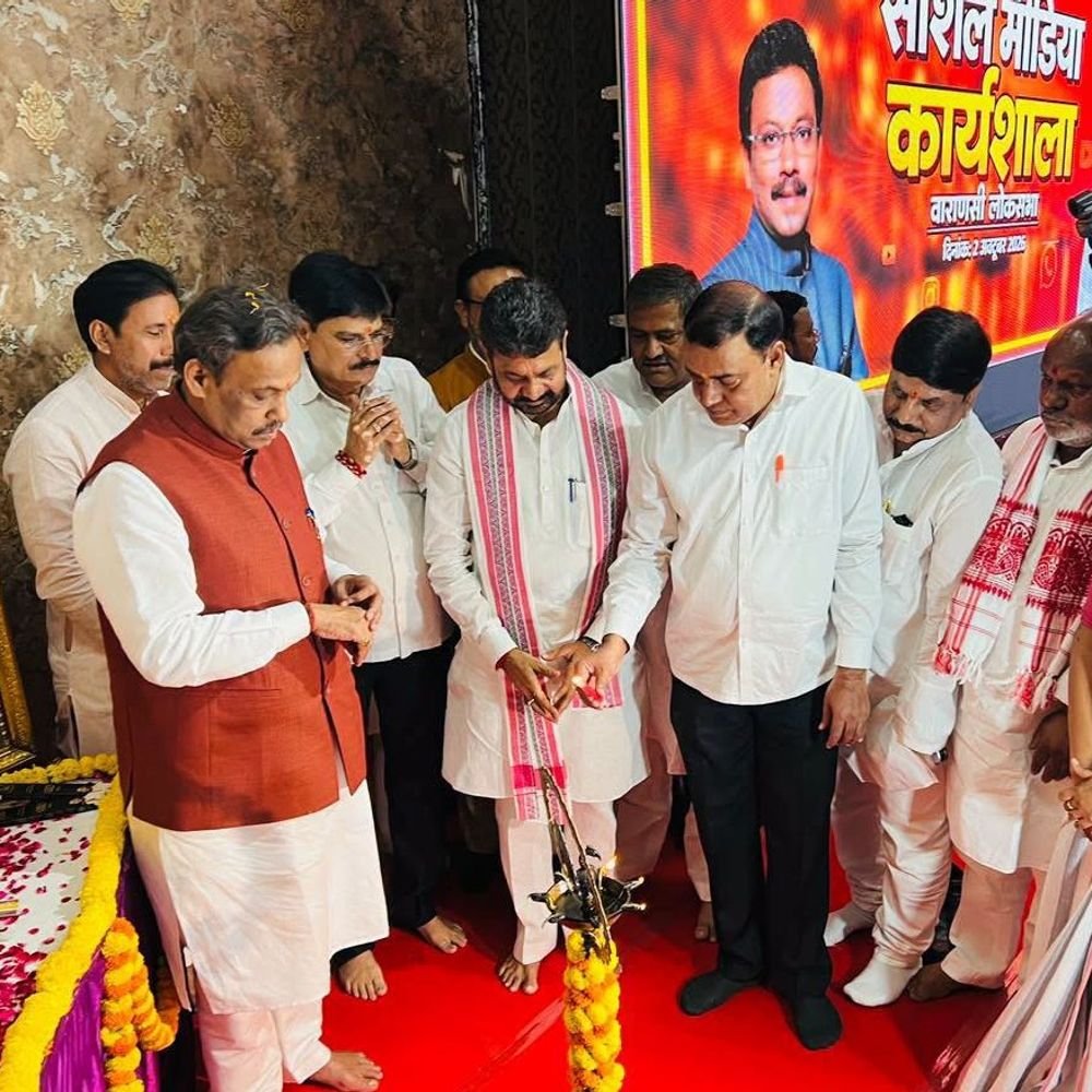 सपा-कांग्रेस की पोस्ट पर 30 मिनट में काउंटर करेगी BJP:वाराणसी में विनोद तावड़े बोले-विपक्ष का नैरेटिव तोड़ेगा IT-सेल