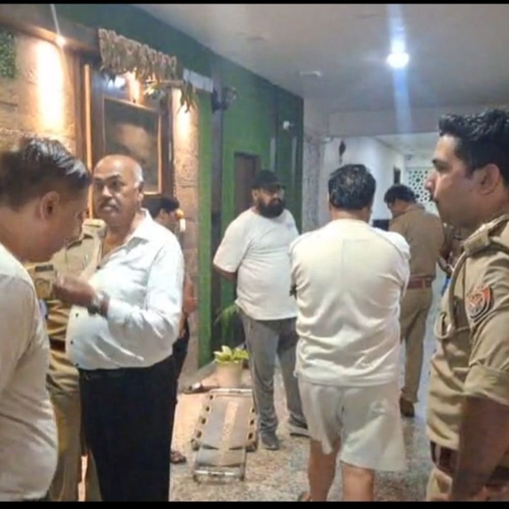 लखनऊ में नाबालिग बेटे ने की मां की हत्या:सिर पर औजार से किया वार, जांच में जुटी पुलिस