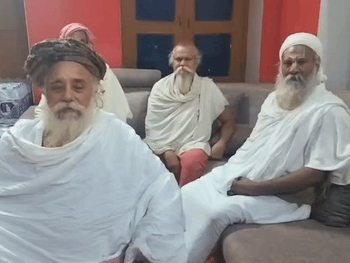 कुछ लोग मंदिर के भंडार कक्ष कब्जा करना चाहते हैं,:खाक वौक के श्रीमहंत बृजमोहन दास बोले-क्या इसे होने देना ठीक है,उनका आरोप बेबुनियाद
