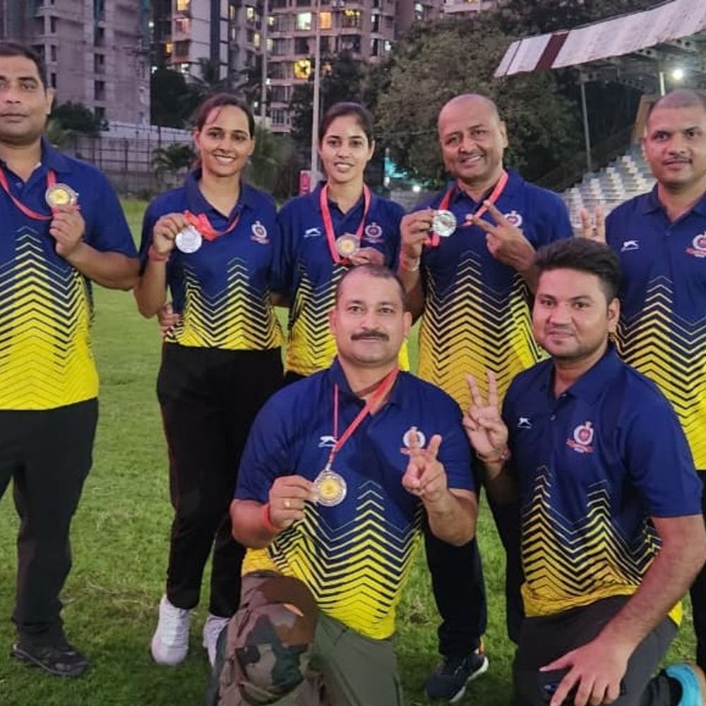 NER के दरोगा ने मुंबई में जीते 5 पदक:खेल के मैदान तक चमके दशरथ प्रसाद; IG ने बधाई दी